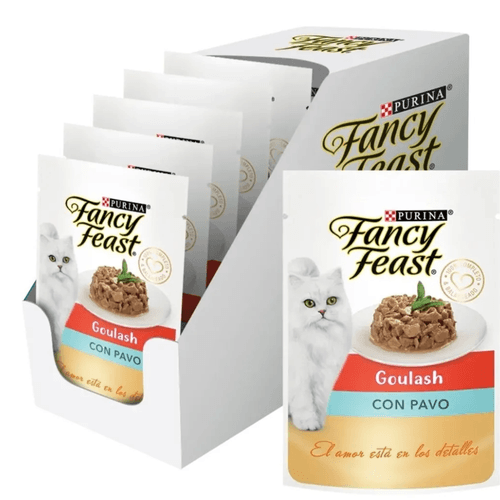 Combo Alimento Húmedo Pouch  FANCY FEAST Goulash Pavo x 85gr x15